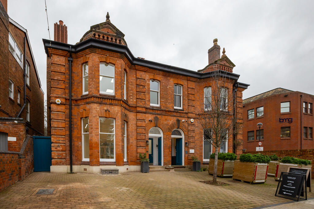 2 Greenfield Crescent, Birmingham, West Midlands, B15 3BE