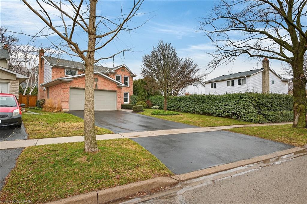 Additional image 2 of 17 Cammay Avenue, Dundas, ON, L9H 6M4
