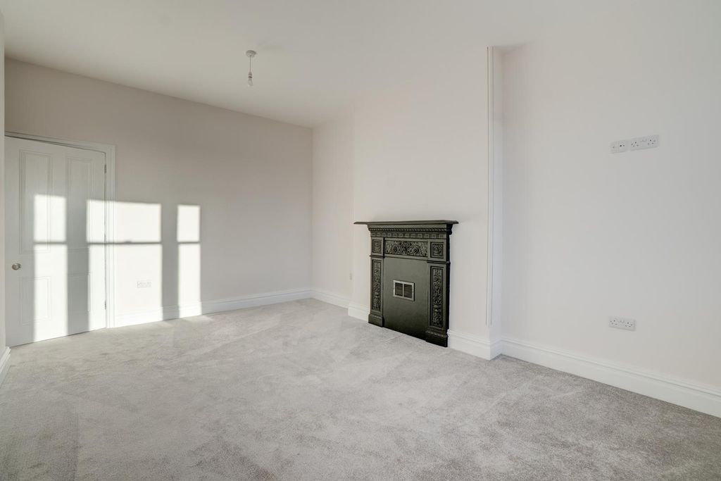 Additional image 9 of 2 bed flat for sale2 Kilwardby House, Kilwardby Street, Ashby De La Zouch LE65