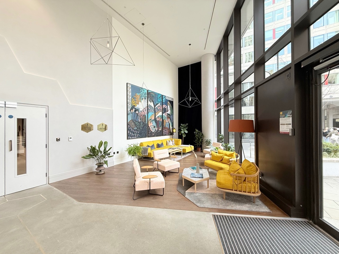 Additional image 6 of 2 Bed Flat, Newton St, WC2B, N1 7GU