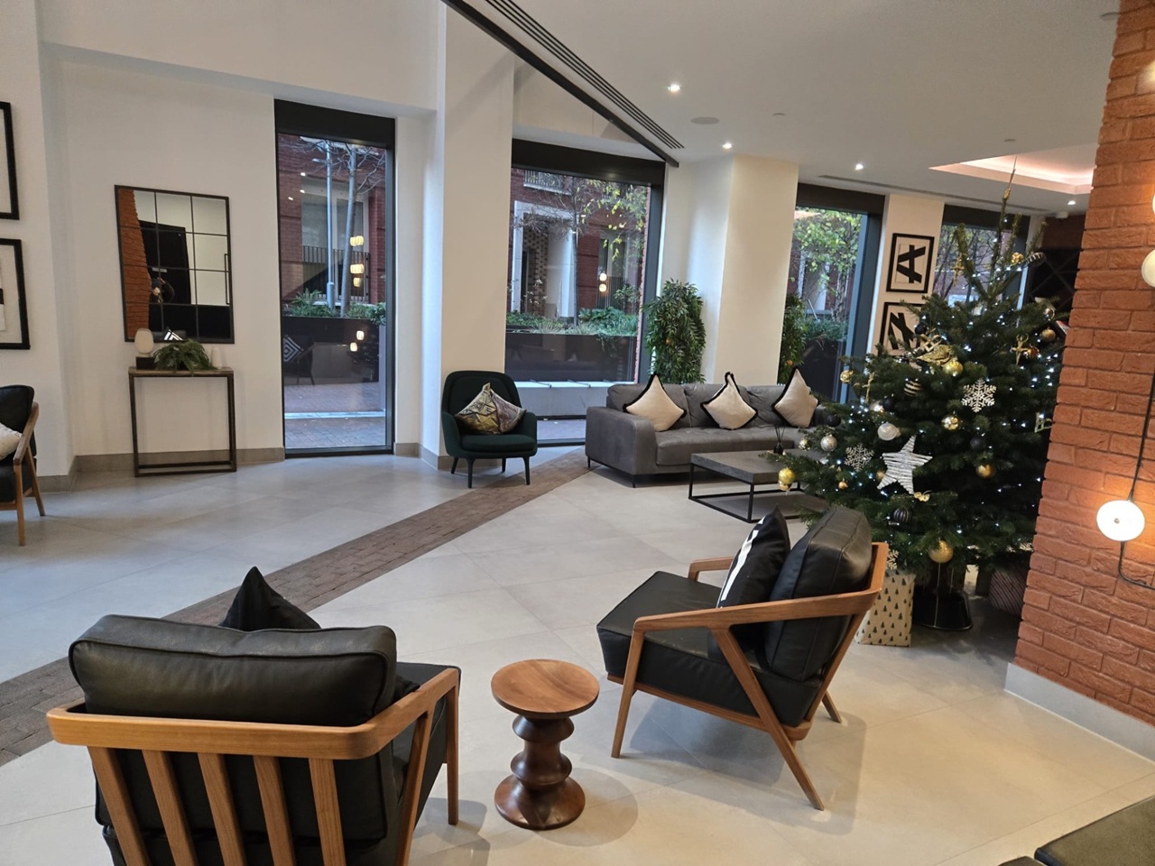 Additional image 7 of 1 Bed Flat, Keybridge Tower, SW8, N1 7GU