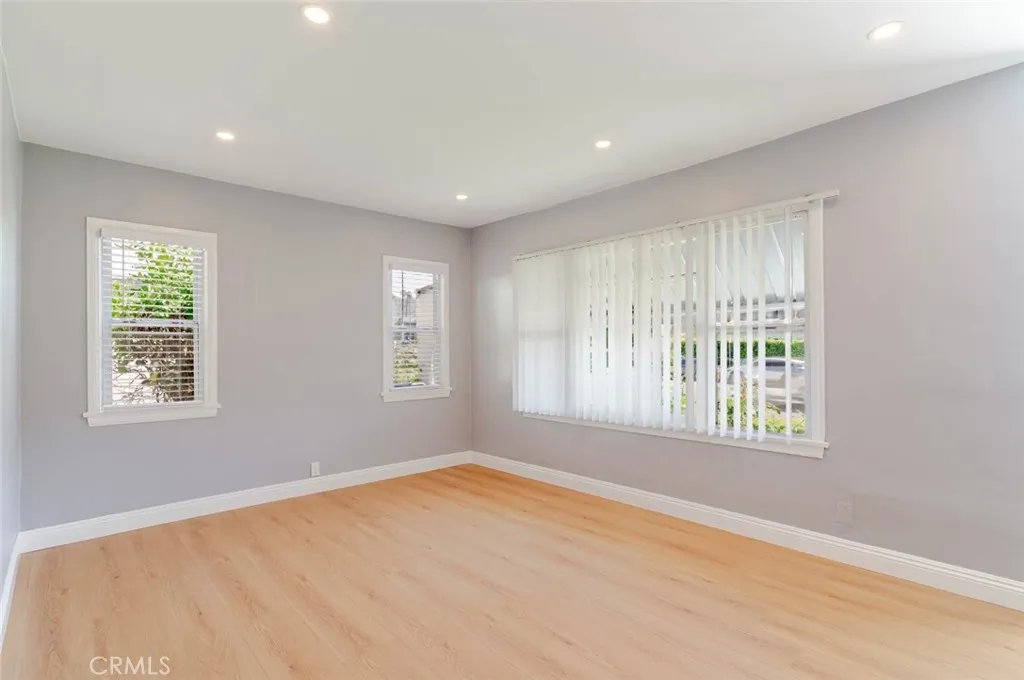 Additional image 5 of 1051 Western Avenue, Glendale, CA 91201