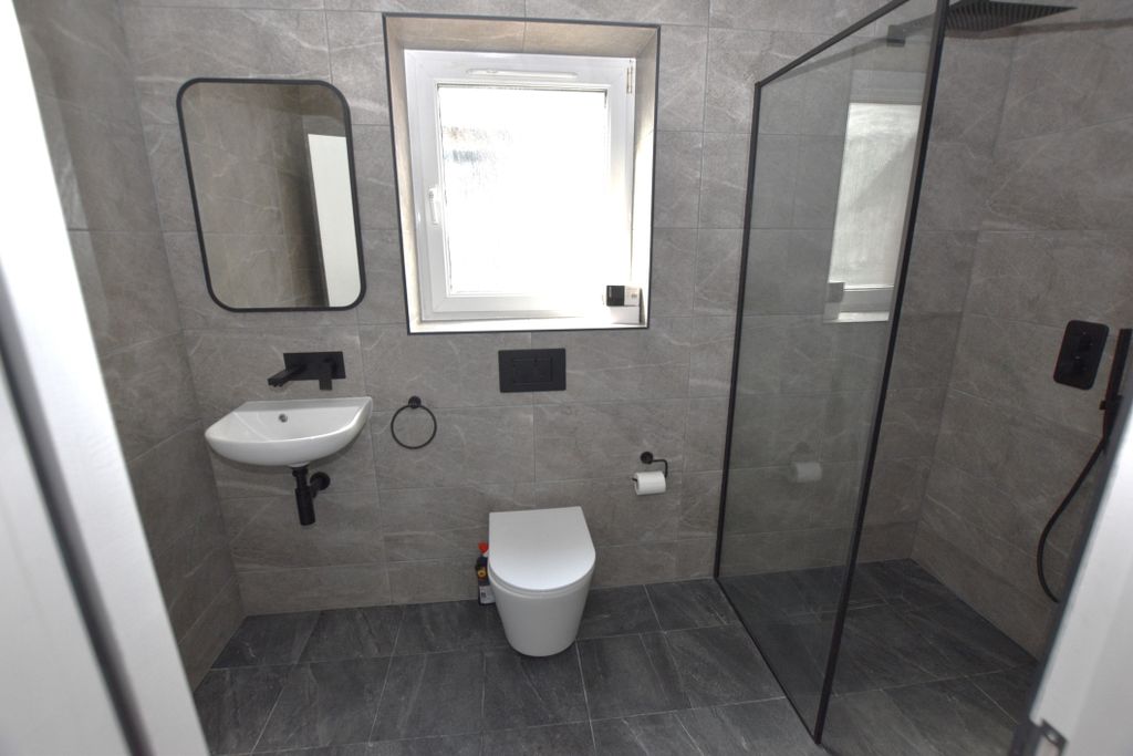 Additional image 10 of 3 bed flat for saleHigh Street, Forres IV36