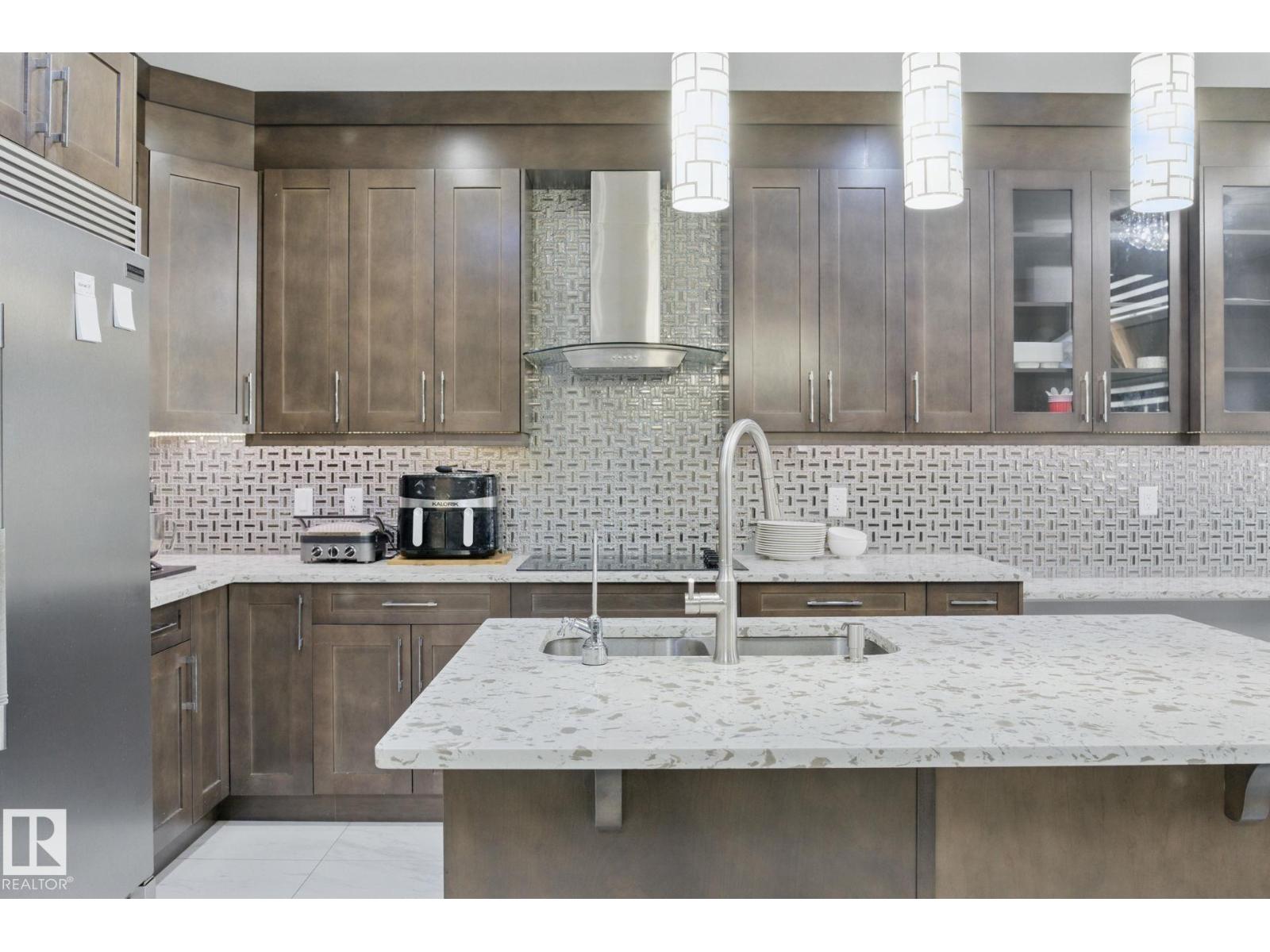 Additional image 6 of 1412 25 Street NW, Edmonton, AB, T6T2K7