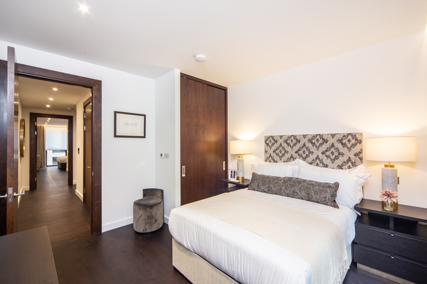 Additional image 9 of 2 Bed Flat, Charles Clowes Walk, SW11, N1 7GU