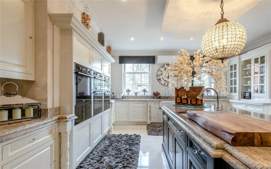 Additional image 3 of 4 bed detached house for saleChestnut House, Tinkle Street, Grimoldby, Louth LN11