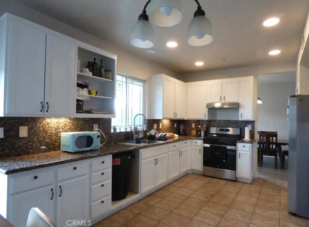 Additional image 7 of 6279 Long Cove Drive, Fontana, CA 92336