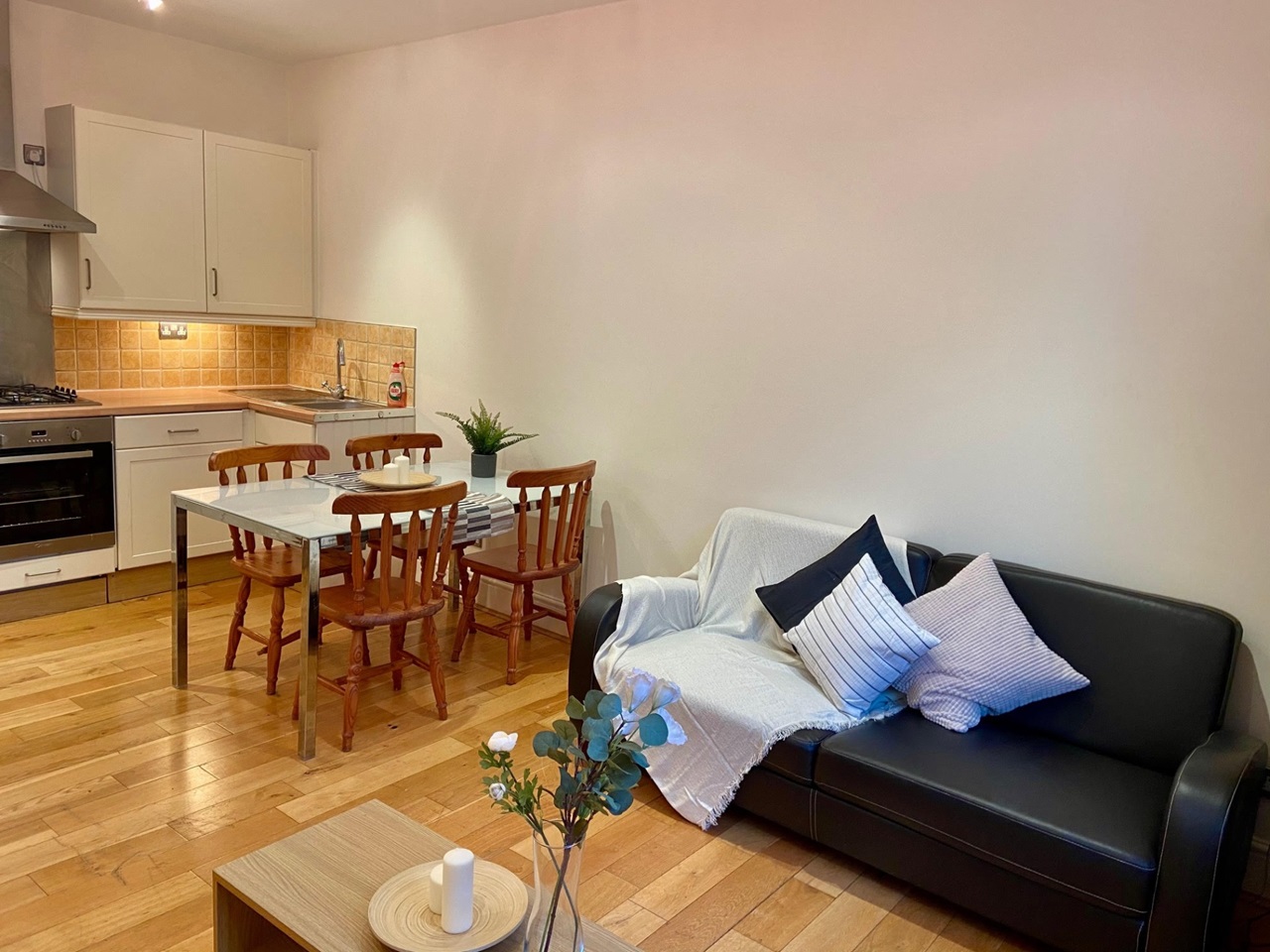 Additional image 5 of 2 Bed Flat, Oval Mansions, SE11, N1 7GU