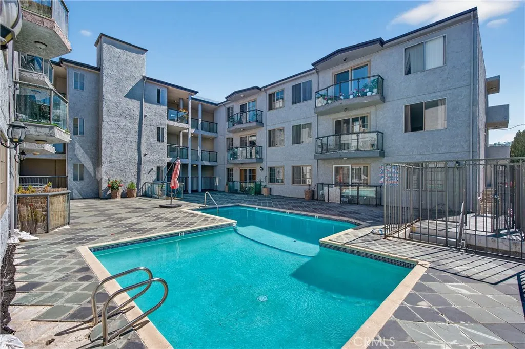 Additional image 56 of 4441 Woodman Avenue Unit 111, Sherman Oaks, CA 91423