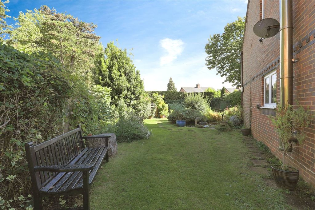 Additional image 30 of 4 bed detached house for saleMay Tree Close, Bicester, Oxfordshire OX26