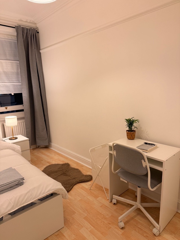 Additional image 32 of 2 Bed Terraced House, St Johns Wood High St, NW8, N1 7GU