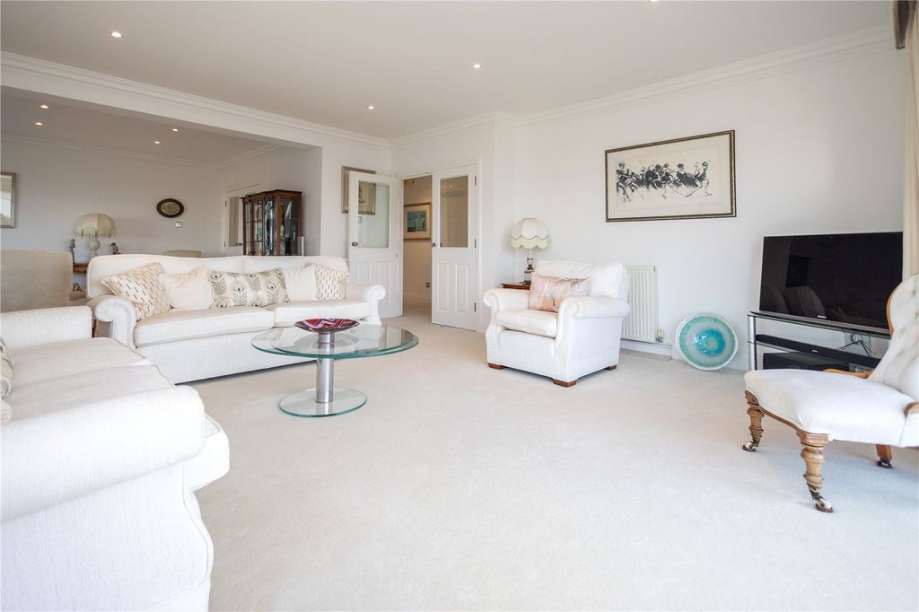 Additional image 16 of 3 bed flat for saleChaddesley Glen, Canford Cliffs, Poole, Dorset BH13