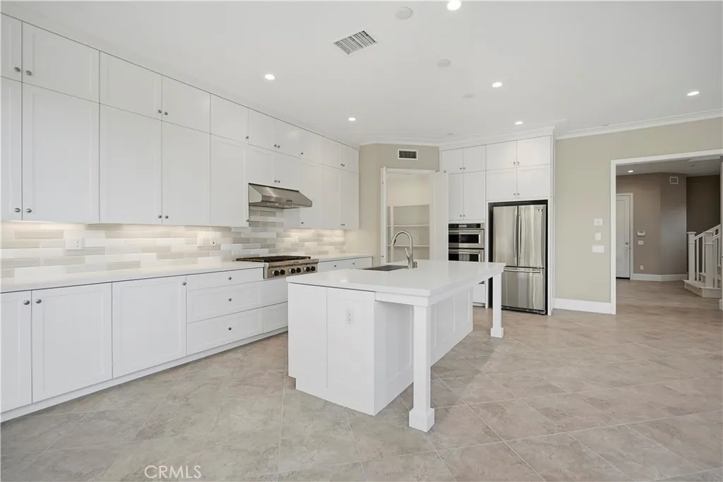 Additional image 15 of 100 Viano, Irvine, CA 92602