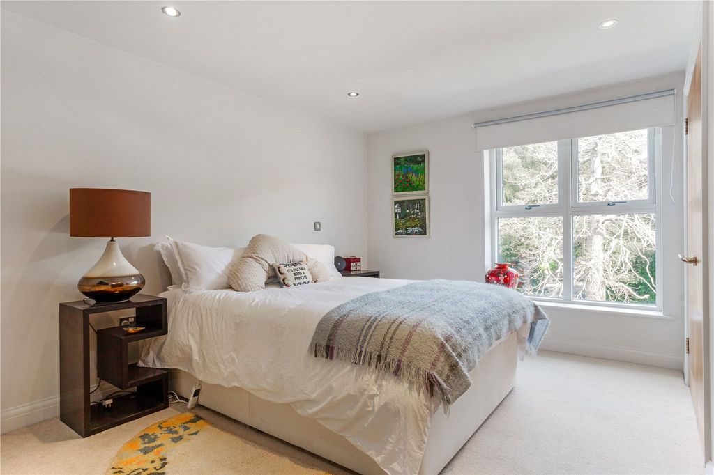 Additional image 14 of 3 bed flat for saleWestminster Road, Poole, Dorset BH13