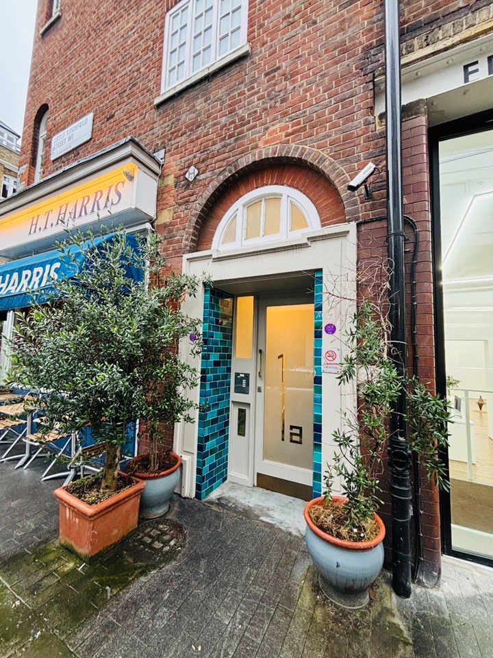 Additional image 4 of Room in a Shared Flat, Stunning Double Room In Oxford Stree, W1W, N1 7GU