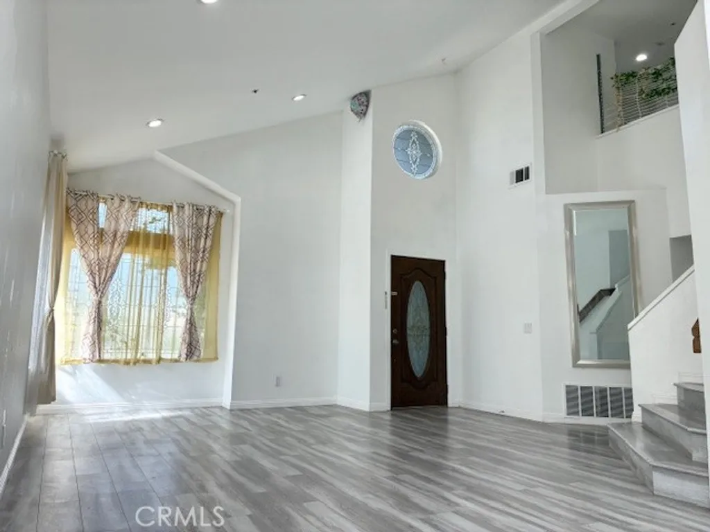 Additional image 3 of 15085 Alyssum Court, Fontana, CA 92336