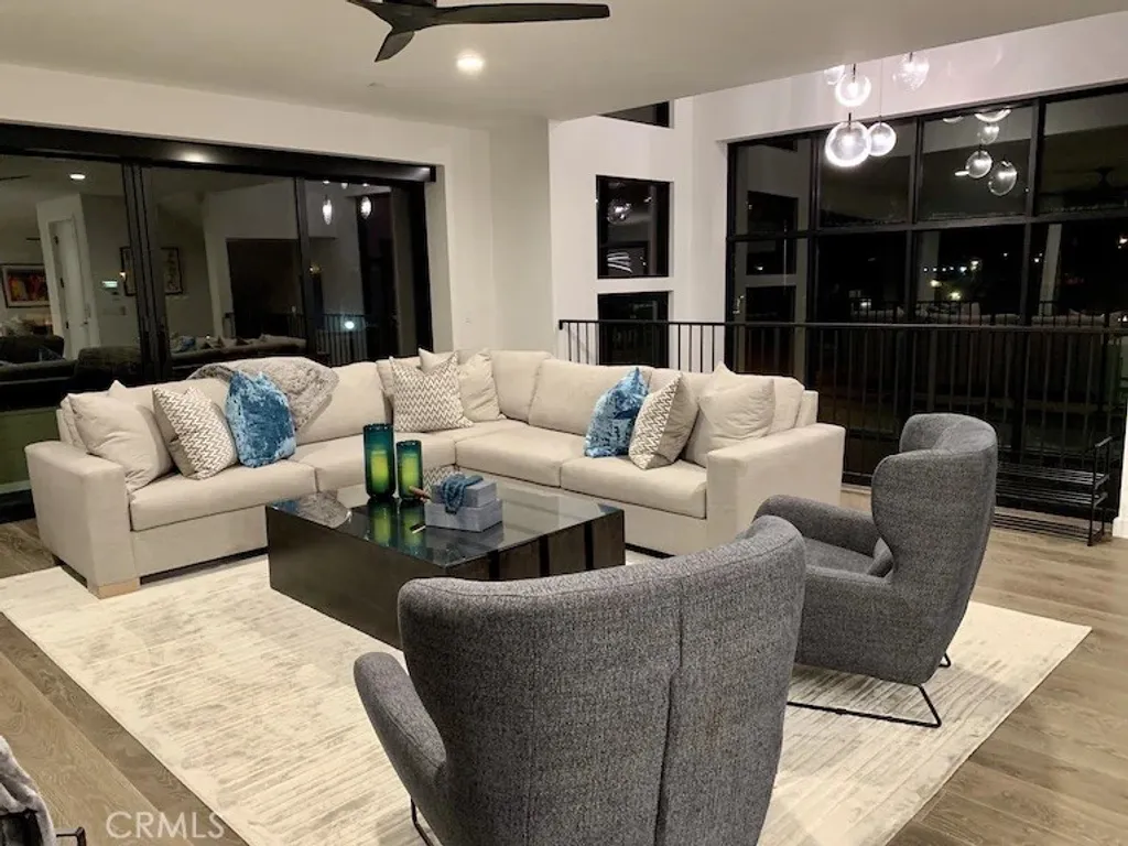 Additional image 8 of 116 W Channel Islands Boulevard, Oxnard, CA 93035