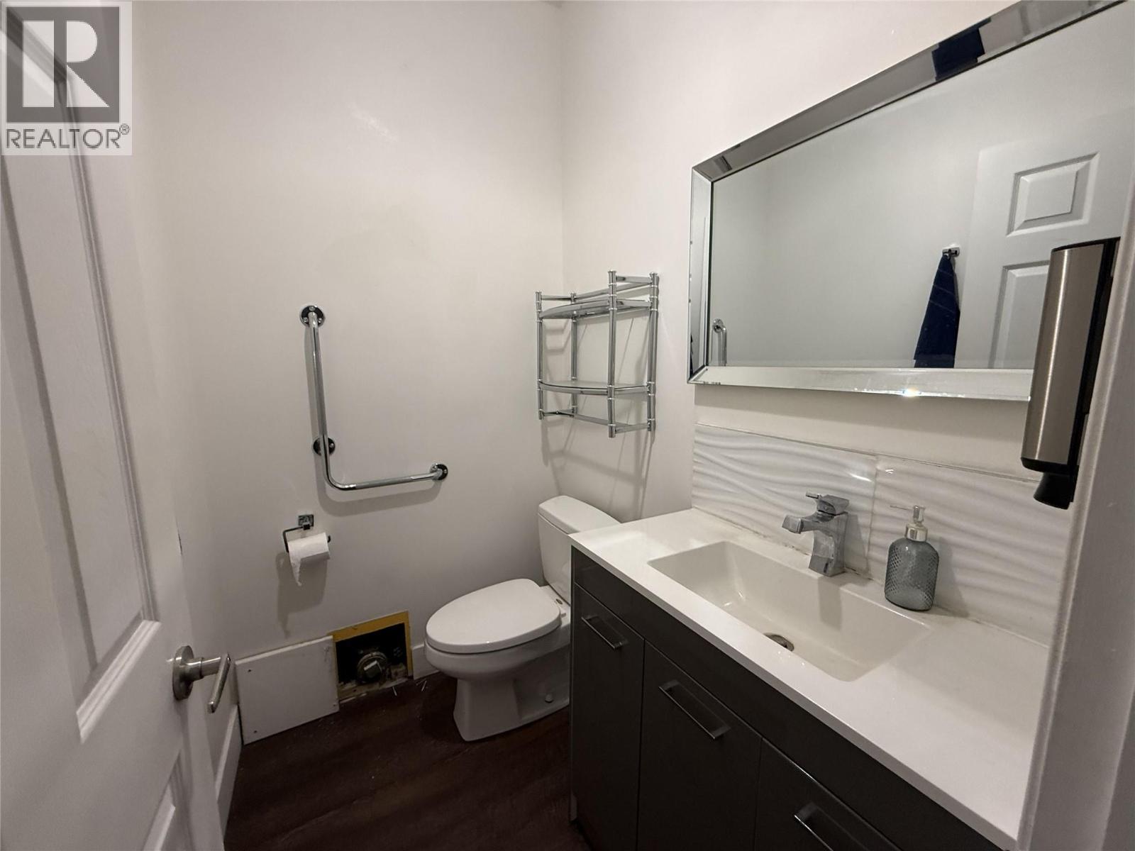 Additional image 6 of 595 Lawrence Avenue, Kelowna, BC, V1Y6L8