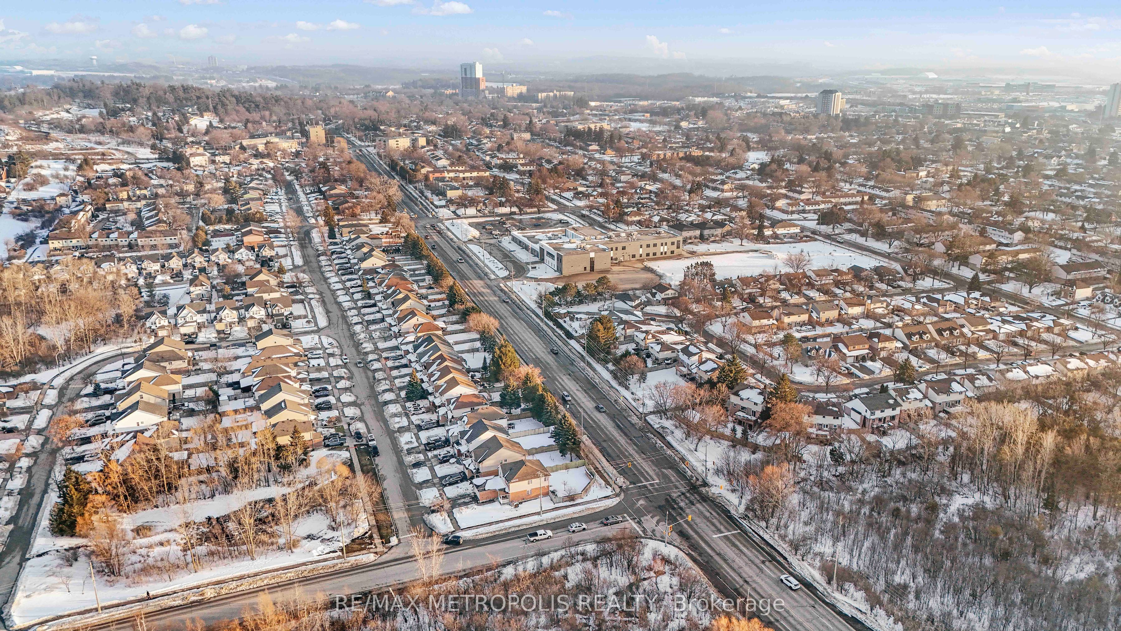 Additional image 6 of 135 Veronica Drive, Kitchener, ON, N2A 4E6