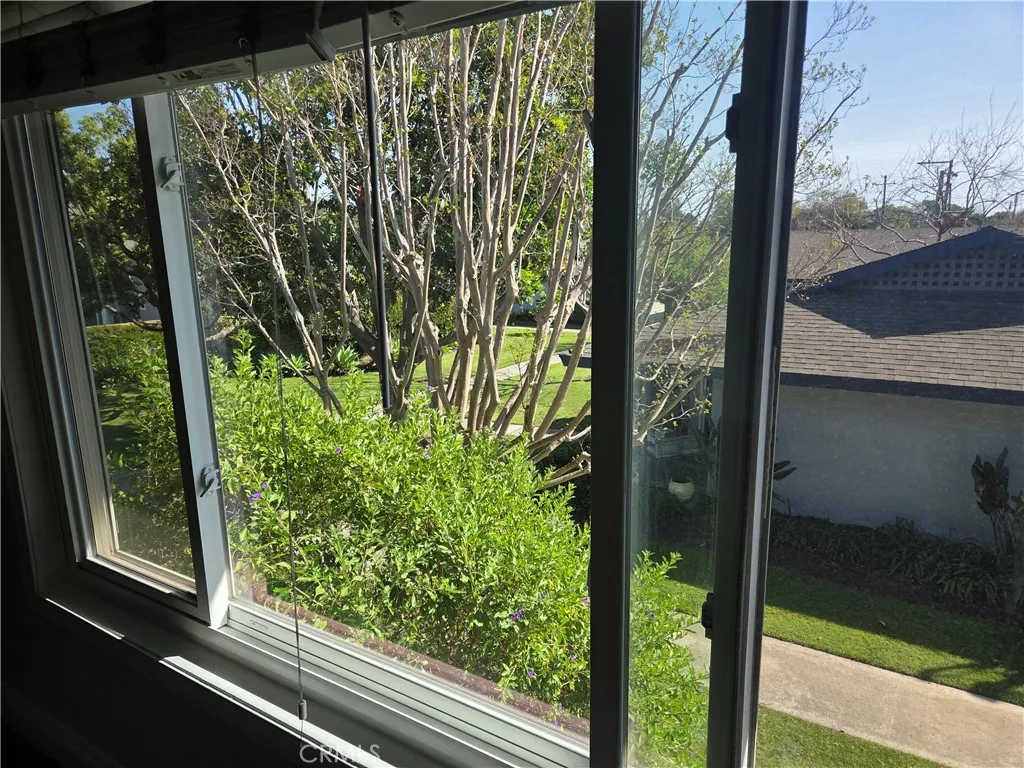 Additional image 20 of 1107 W Memory Lane Unit 6C, Santa Ana, CA 92706