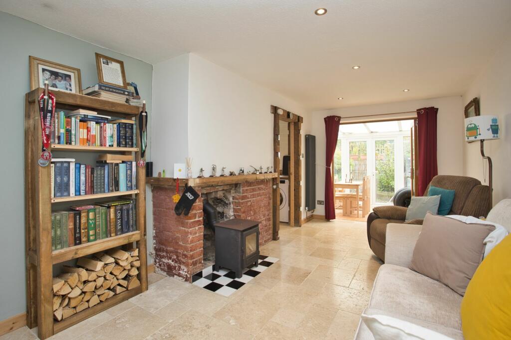 Old Folkestone Road, Dover, CT17