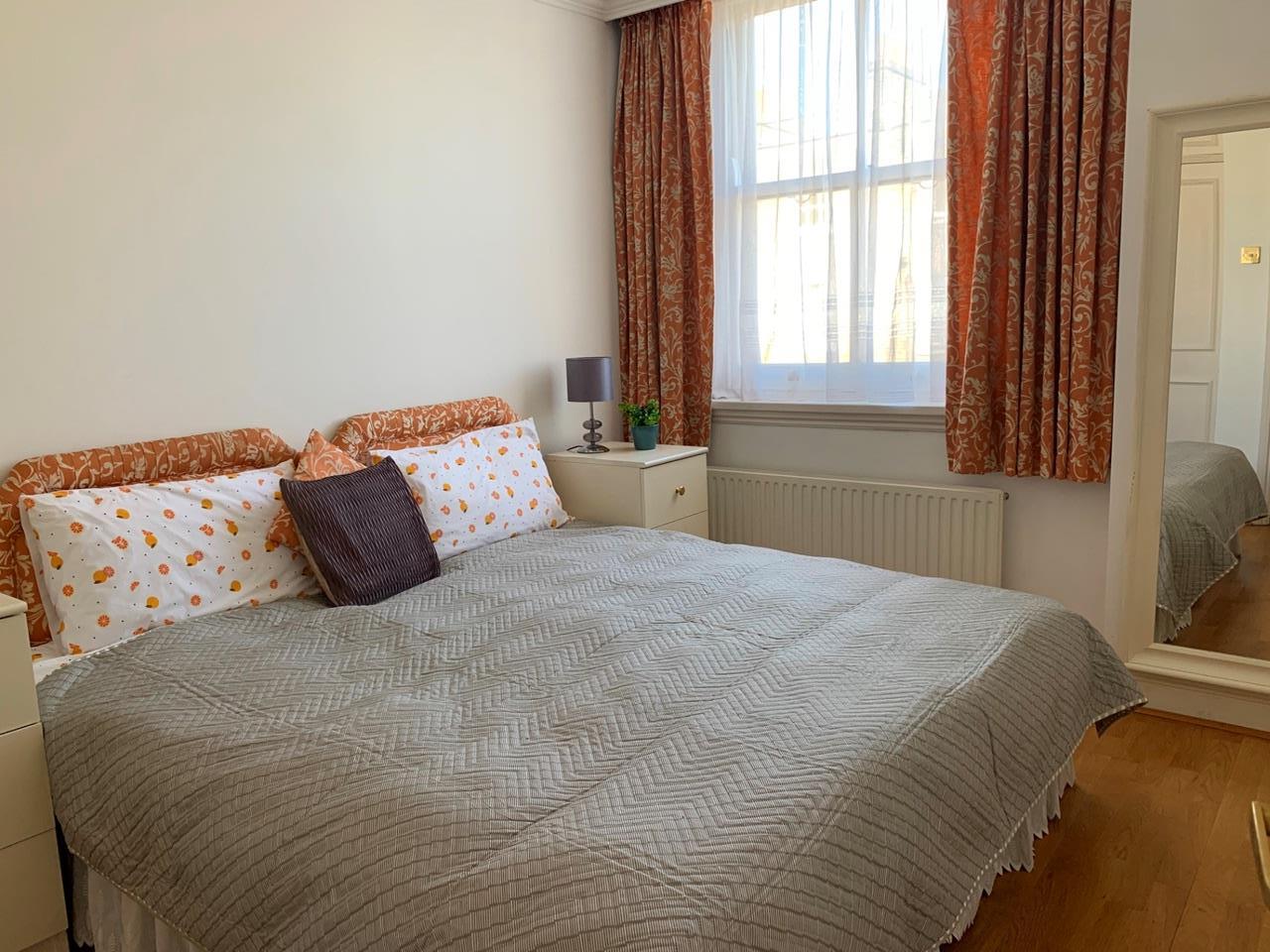 Additional image 10 of 2 Bed Flat, Upper Montagu, W1H, N1 7GU