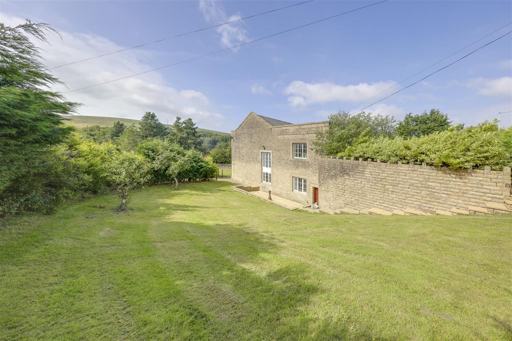 Additional image 46 of 6 bed detached house for saleBurnley Road, Loveclough, Rossendale - Over 10, 000Sqft Of Accommodation BB4