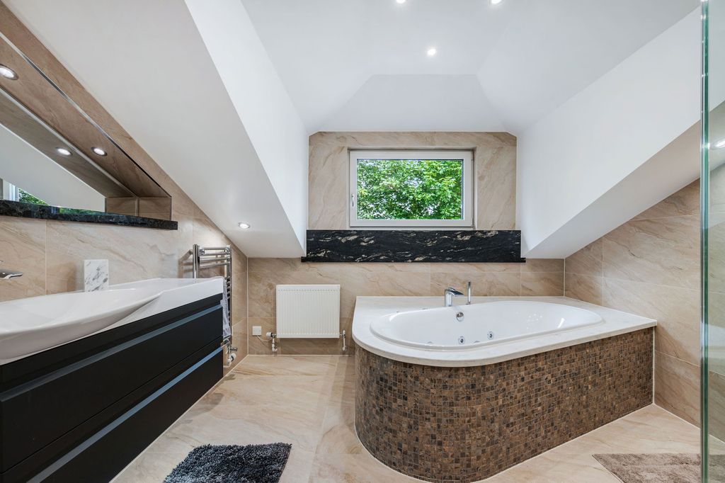 Additional image 30 of 5 bed detached house for saleDairy Farm Road, Rainford, St. Helens WA11