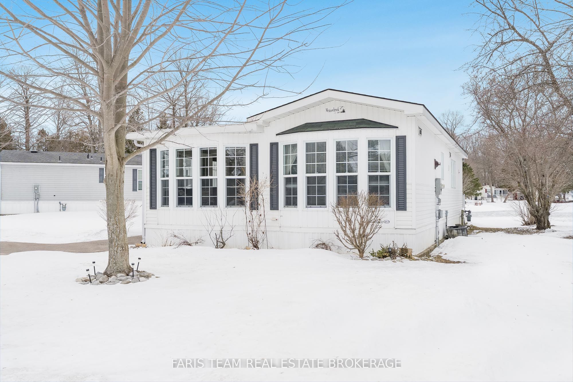 Additional image 2 of 68 The Boardwalk N/a, Wasaga Beach, ON, L9Z 3A8