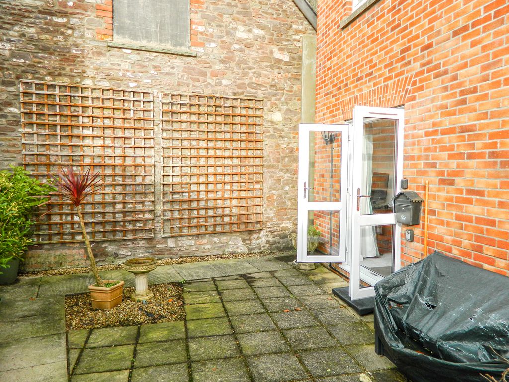 Additional image 4 of 2 bed flat for saleMill Street, Abergavenny NP7