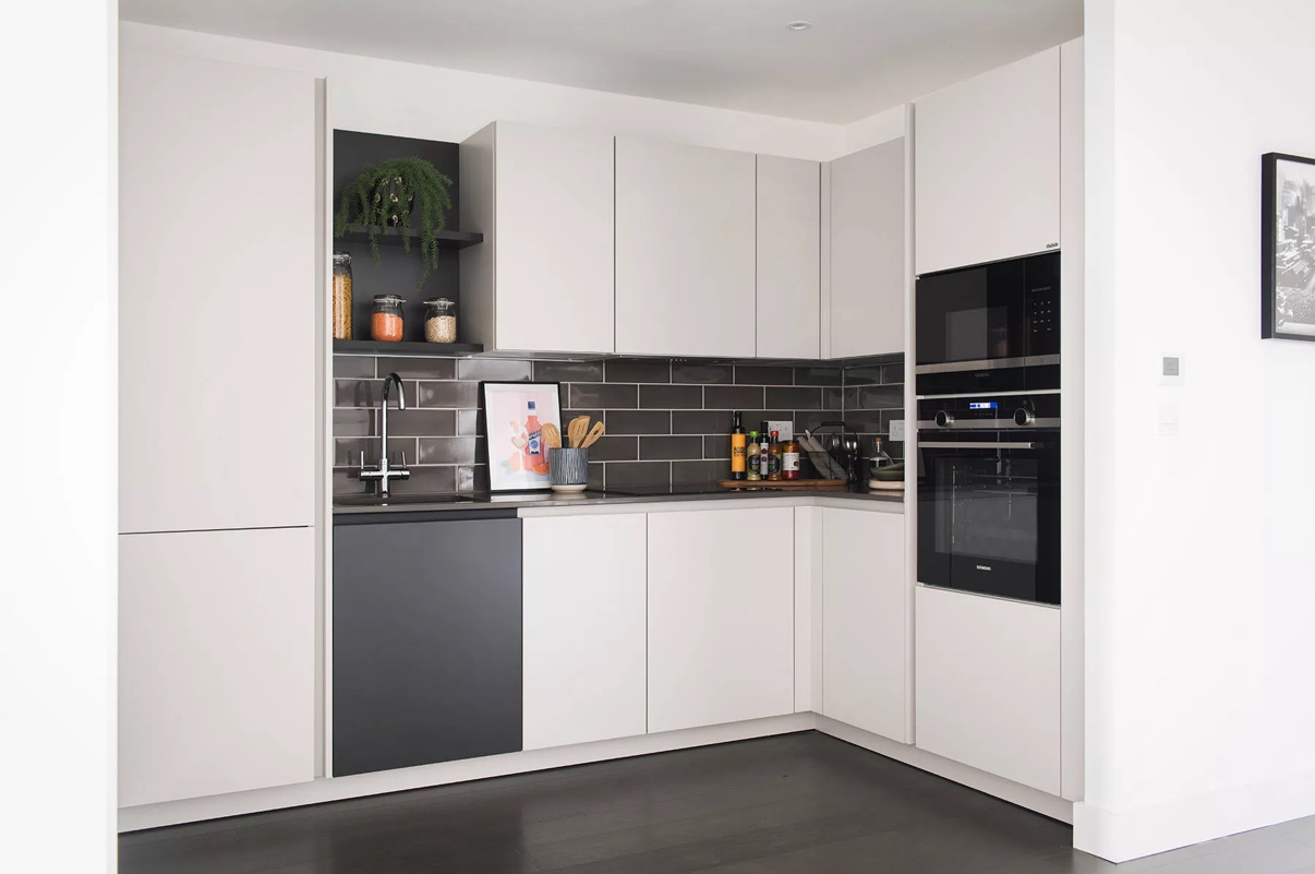 Additional image 8 of 2 Bed Flat, Crimscott St, SE1, N1 7GU