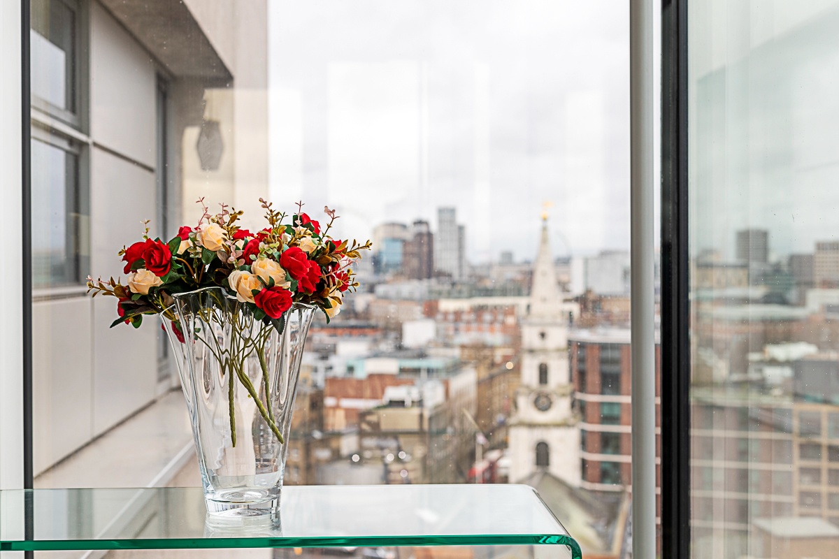 Additional image 5 of 2 Bed Flat, Empire Square, SE1, N1 7GU