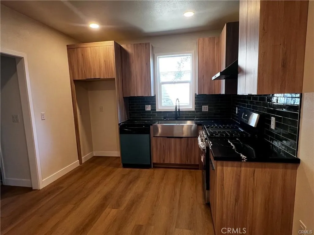 Additional image 11 of 2046 Walnut Avenue, La Verne, CA 91750