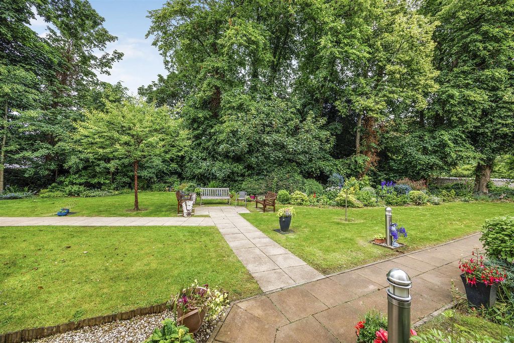 Additional image 18 of 1 bed flat for sale28 The Sycamores, Muirs, Kinross KY13