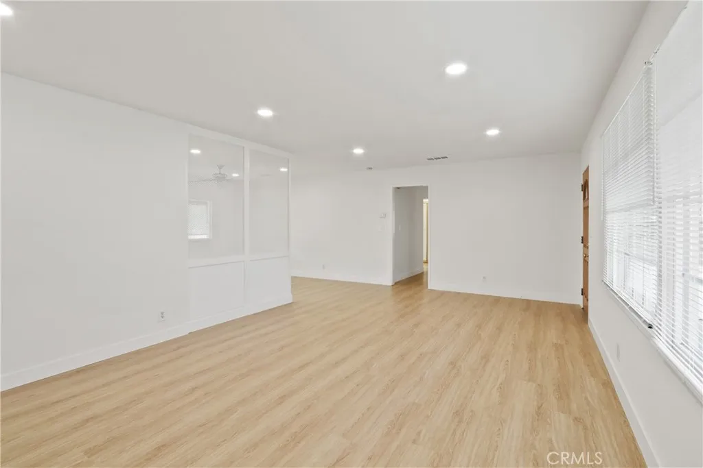 Additional image 4 of 15741 Willett Ln, Huntington Beach, CA 92647