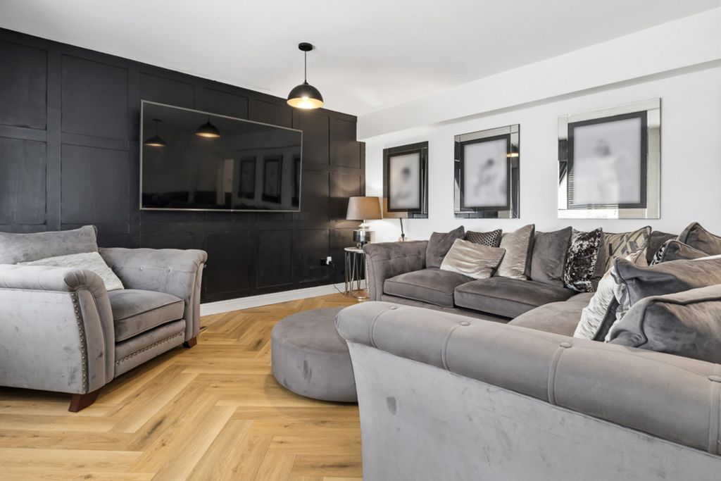 Additional image 2 of 4 bed terraced house for saleBarncroft Road, Liverpool L26