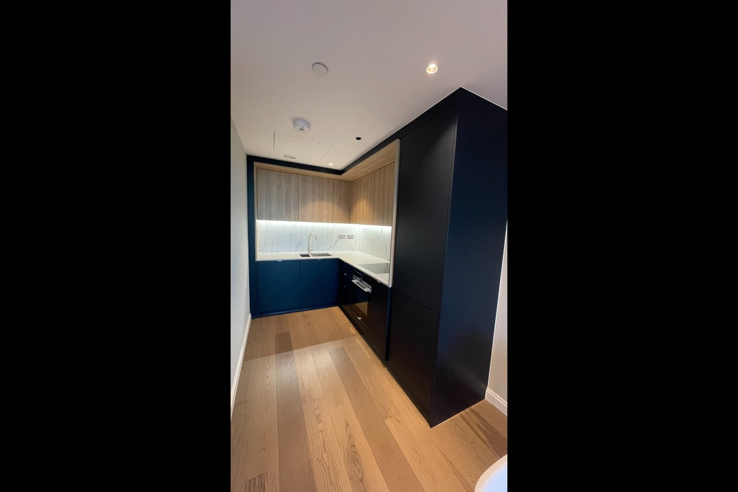 Additional image 4 of 1 Bed Flat, Gasholder Place, SE11, N1 7GU