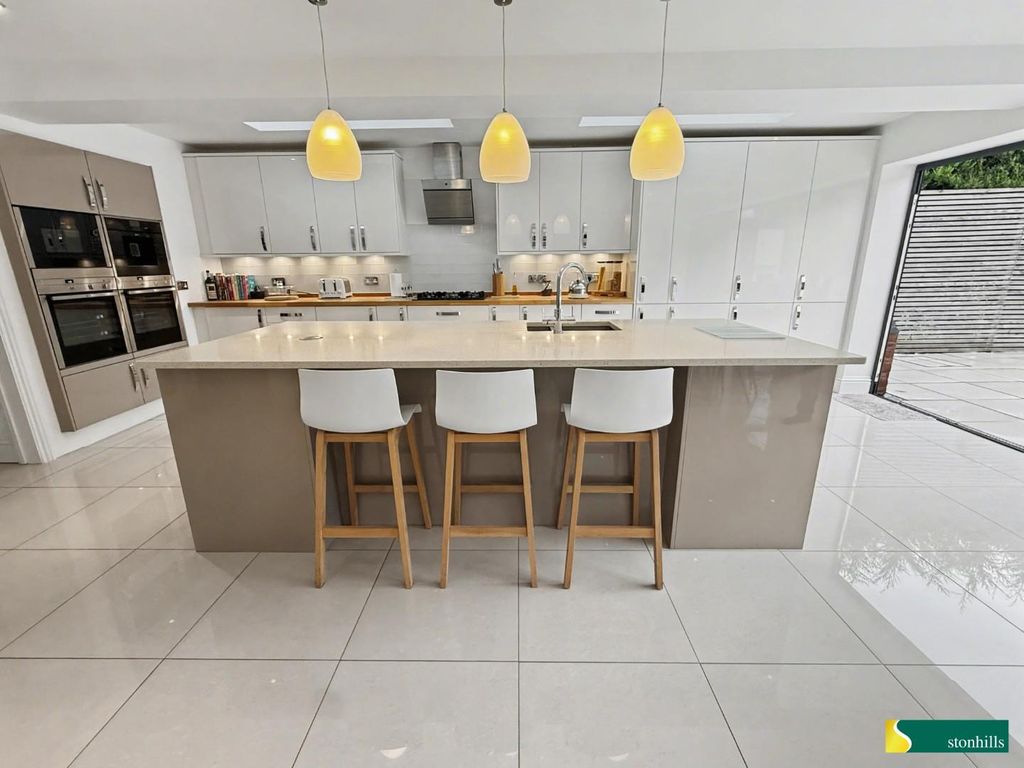 Additional image 3 of 6 bed detached house for saleShoal Creek, Collingtree Park, Northampton NN4