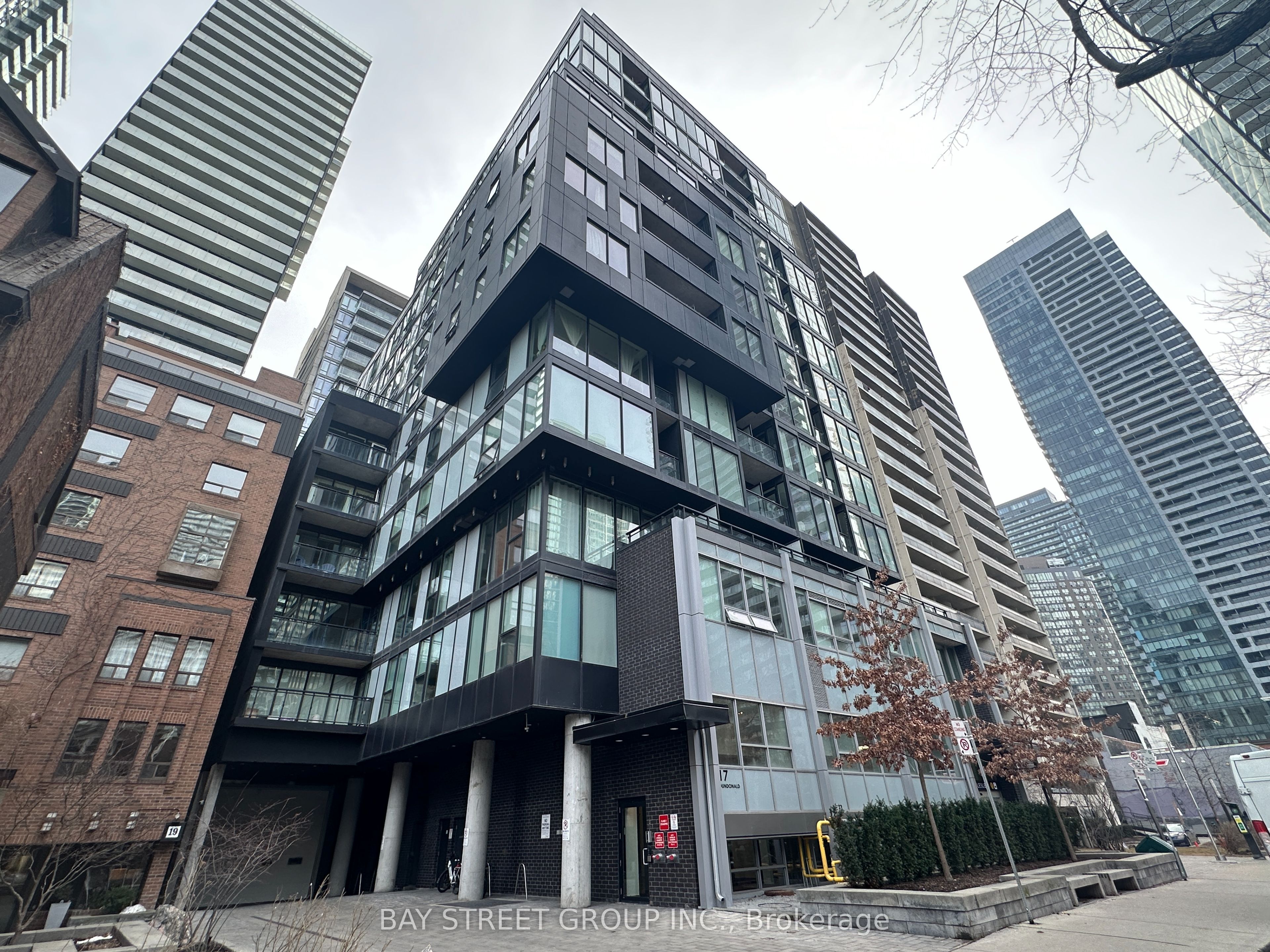 Additional image 2 of 1703-17 Dundonald Street, Toronto, ON, M4Y 0E4