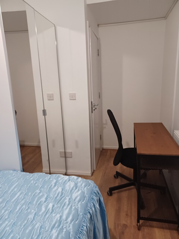 Additional image 7 of Room in a Shared Flat, Dundee House, W9, W9 1QP