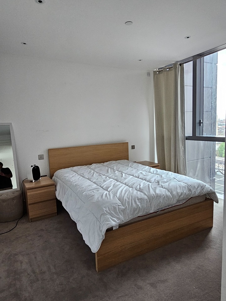 Additional image 7 of 2 Bed Flat, Carrara Tower, EC1V, N1 7GU