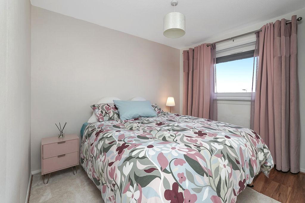 Additional image 8 of 2 bed flat for sale11 D'arcy Crescent, Mayfield, Dalkeith EH22