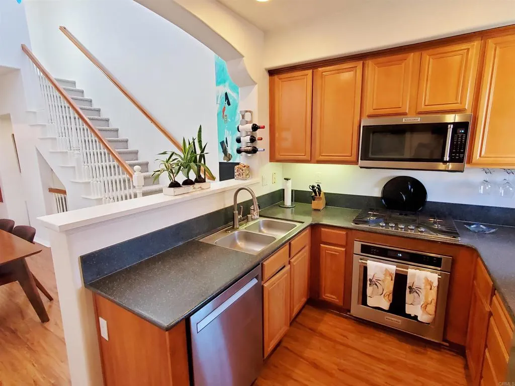 Additional image 24 of 6484 Corte La Luz, Carlsbad, CA 92009