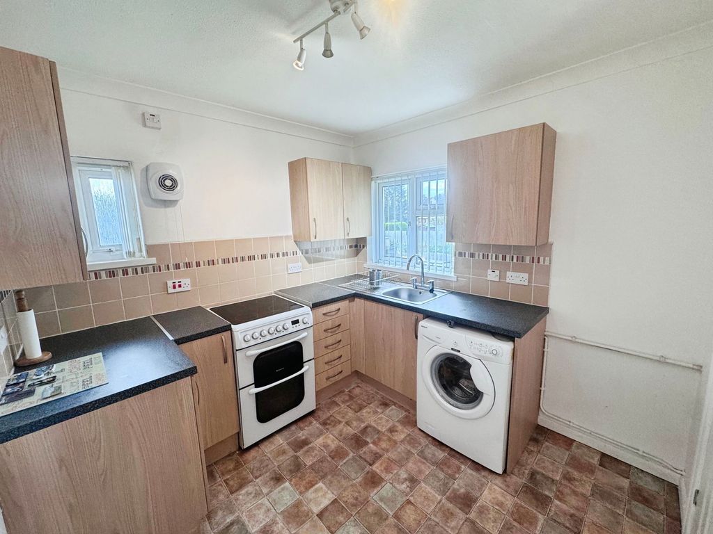 Additional image 12 of 2 bed flat for saleTregelles Road, Neath SA10