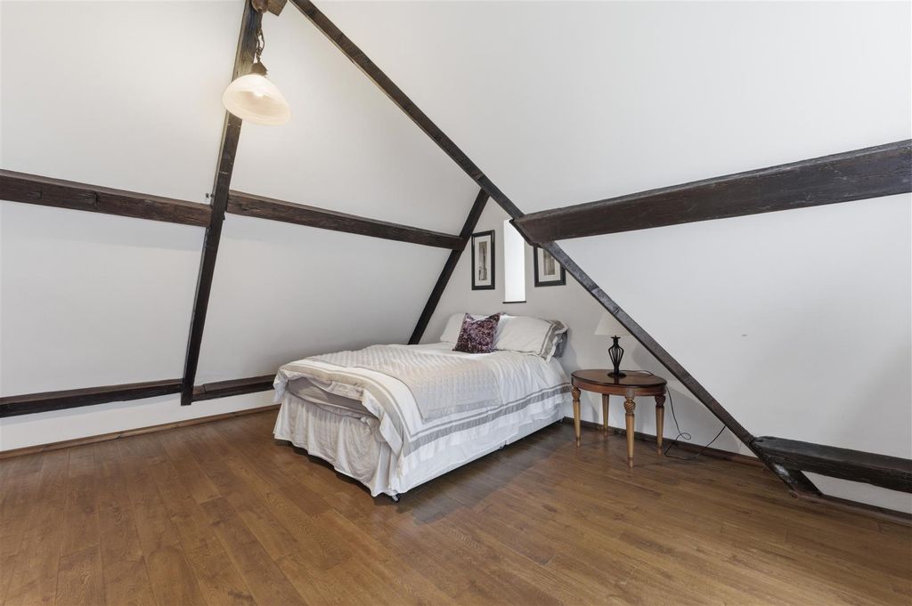 Additional image 18 of 3 bed flat for saleThe Old Grammar School, Church Street, Cowbridge CF71