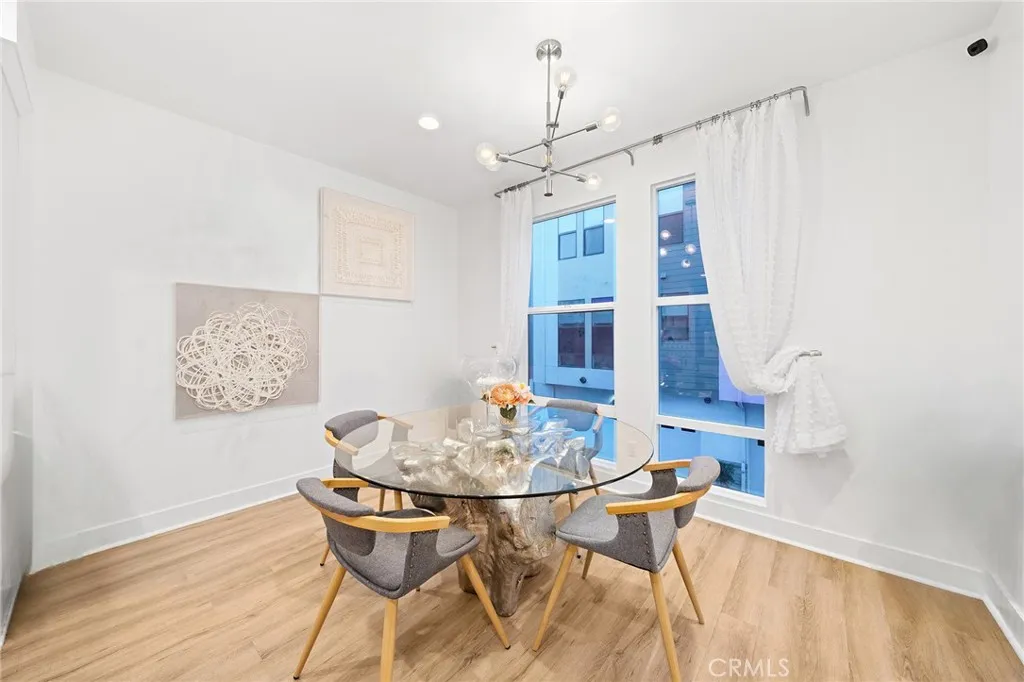 Additional image 43 of 657 Wedge, Costa Mesa, CA 92627