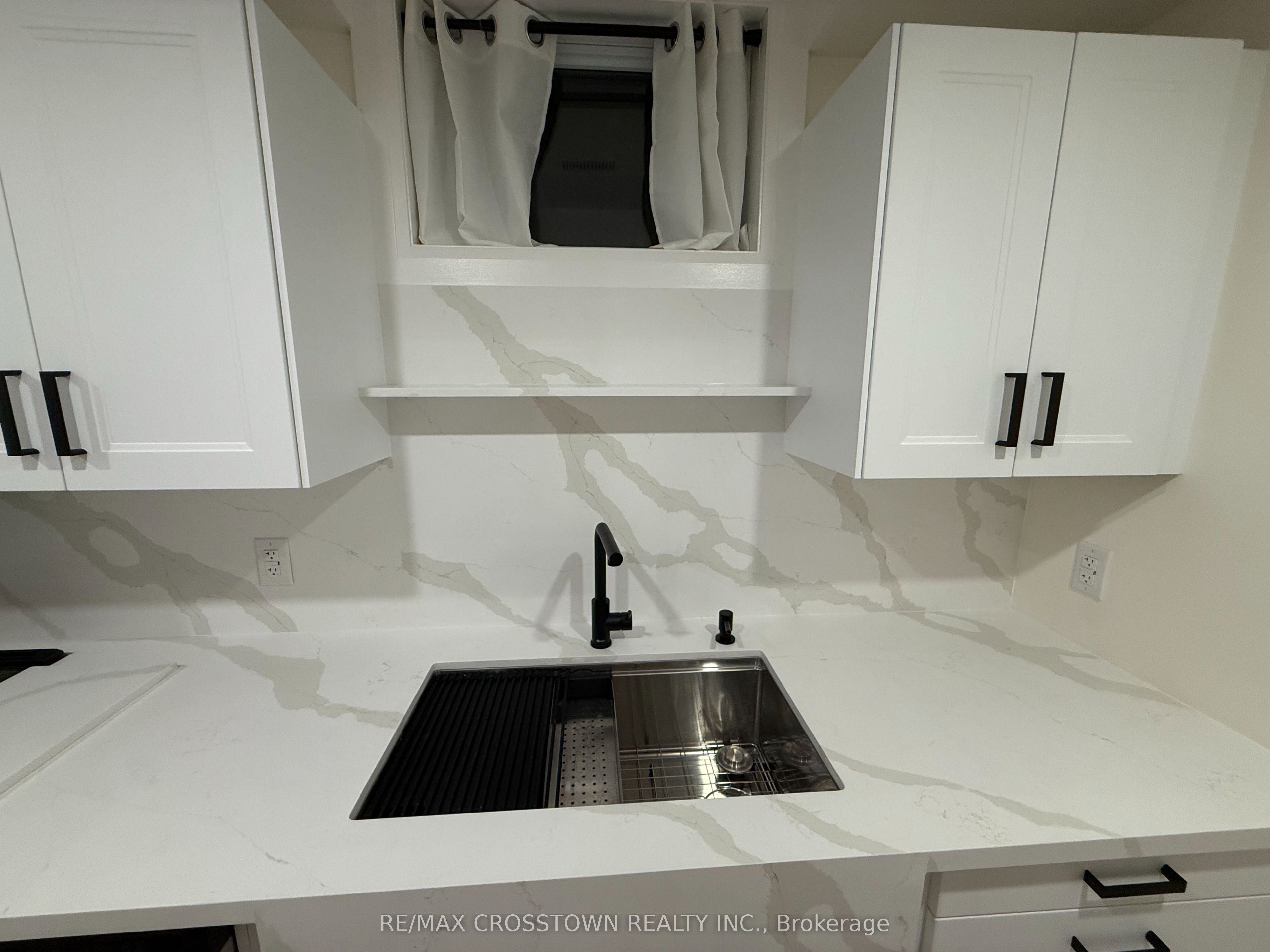 Additional image 6 of Lower-14 Marshall Crescent, Essa, ON, L3W 0T6