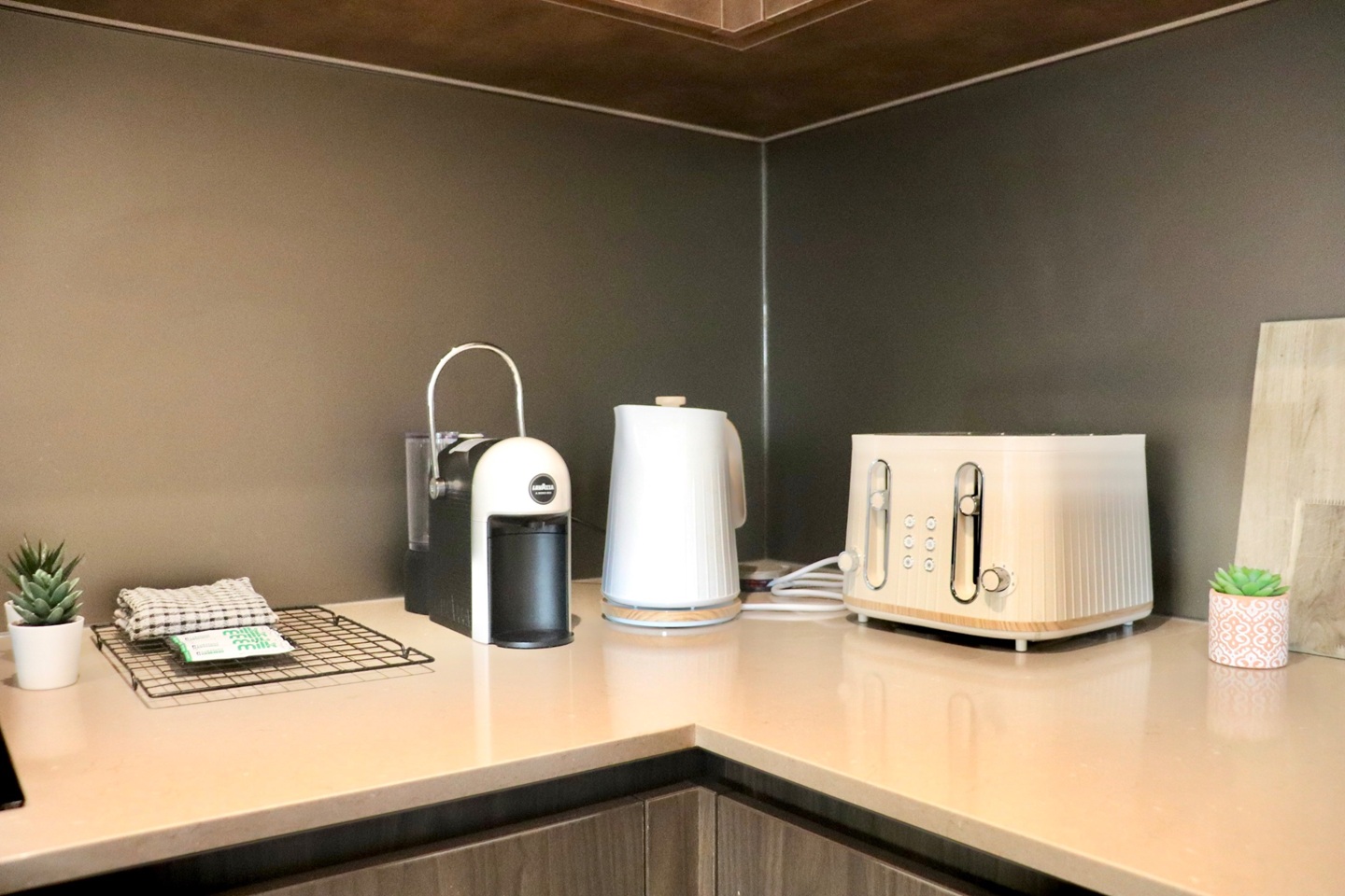 Additional image 13 of 2 Bed Flat, Exchange Gardens, SW8, N1 7GU