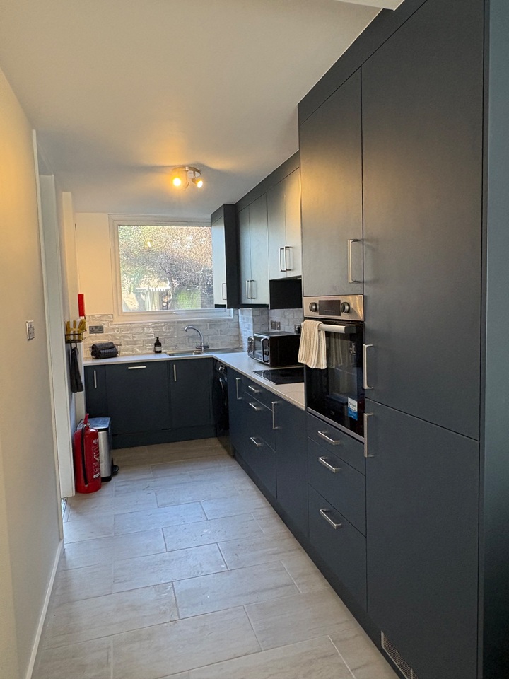 Additional image 4 of 4 Bed Maisonette, Stambourne House, SW8, N1 7GU