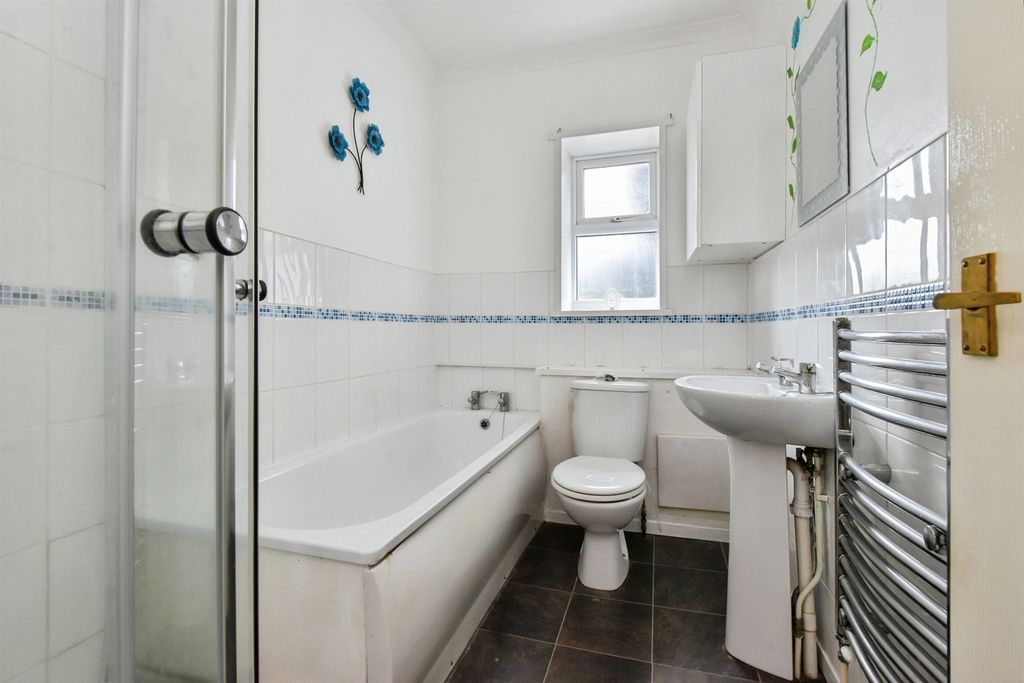 Additional image 17 of 1 bed flat for saleCwmbach Road, Aberdare CF44